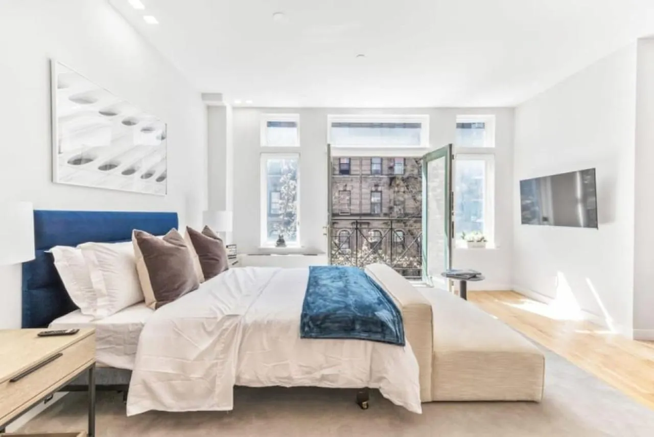 Hotel Studio W Charming Juliet Balcony In Upper East New York United States