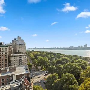Hotel Riverside Tower, Nueva York