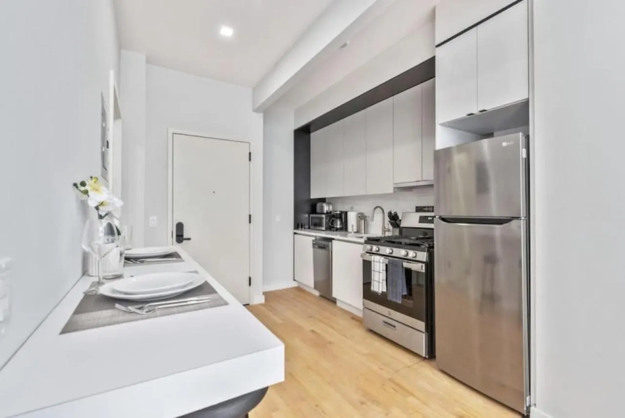 Studio W Charming Juliet Balcony In Upper East نيو يورك